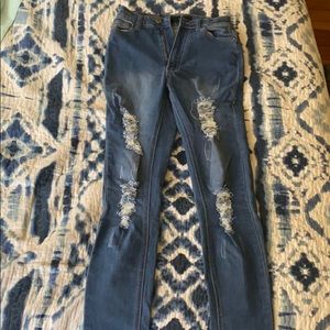 High waisted ripped jeans